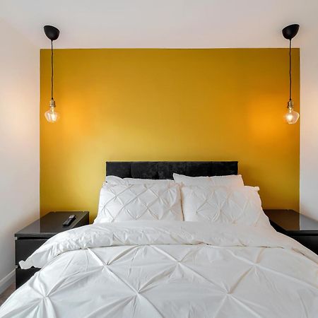The Burrow Apartment Sion Mills Luaran gambar