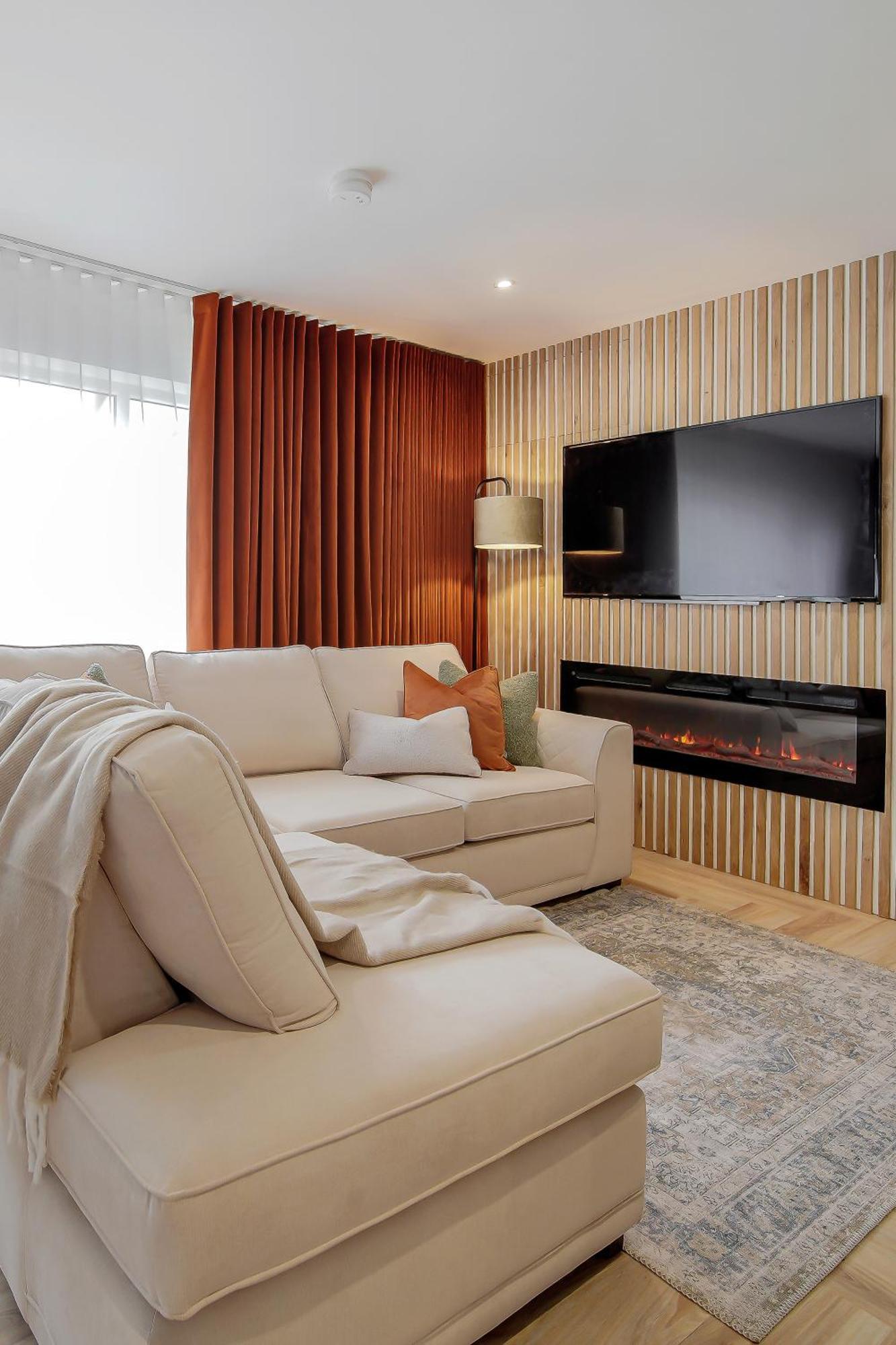 The Burrow Apartment Sion Mills Luaran gambar